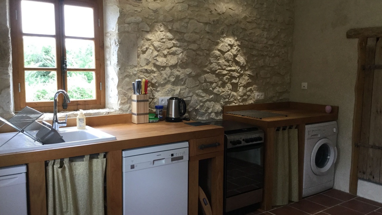 Photo of Kitchen in Saint-Eutrope-de-Born