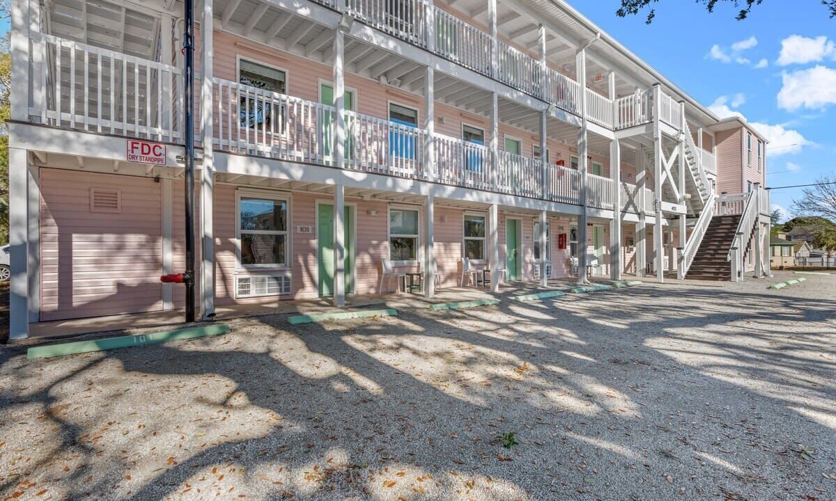 Photo of Outdoor in Windy Hill