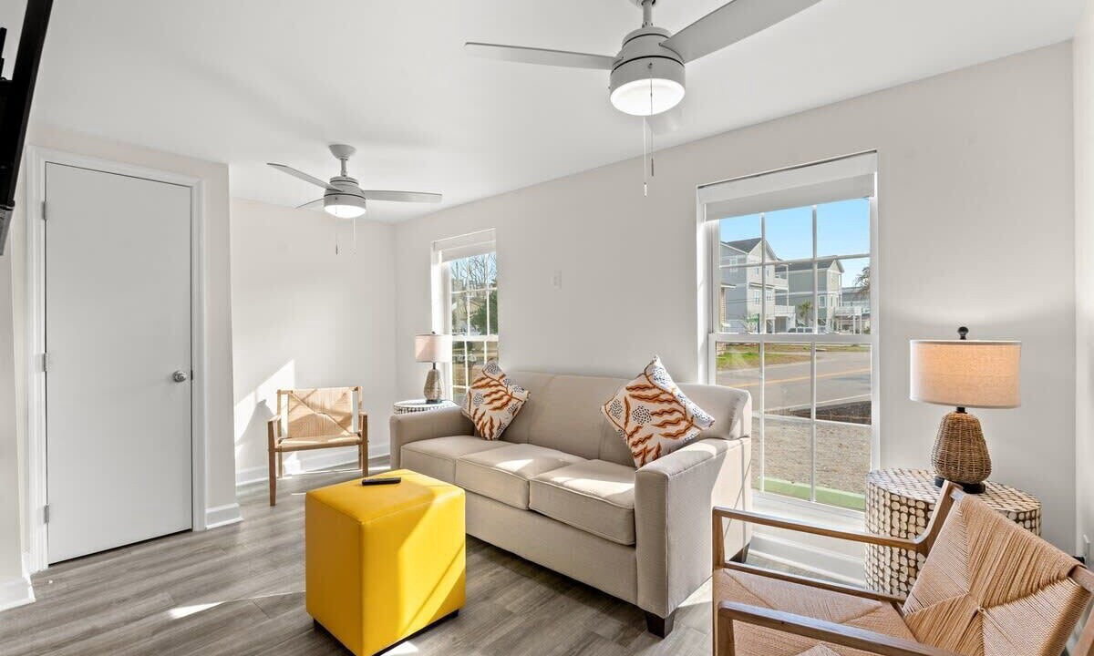 Photo of Livingroom in Windy Hill
