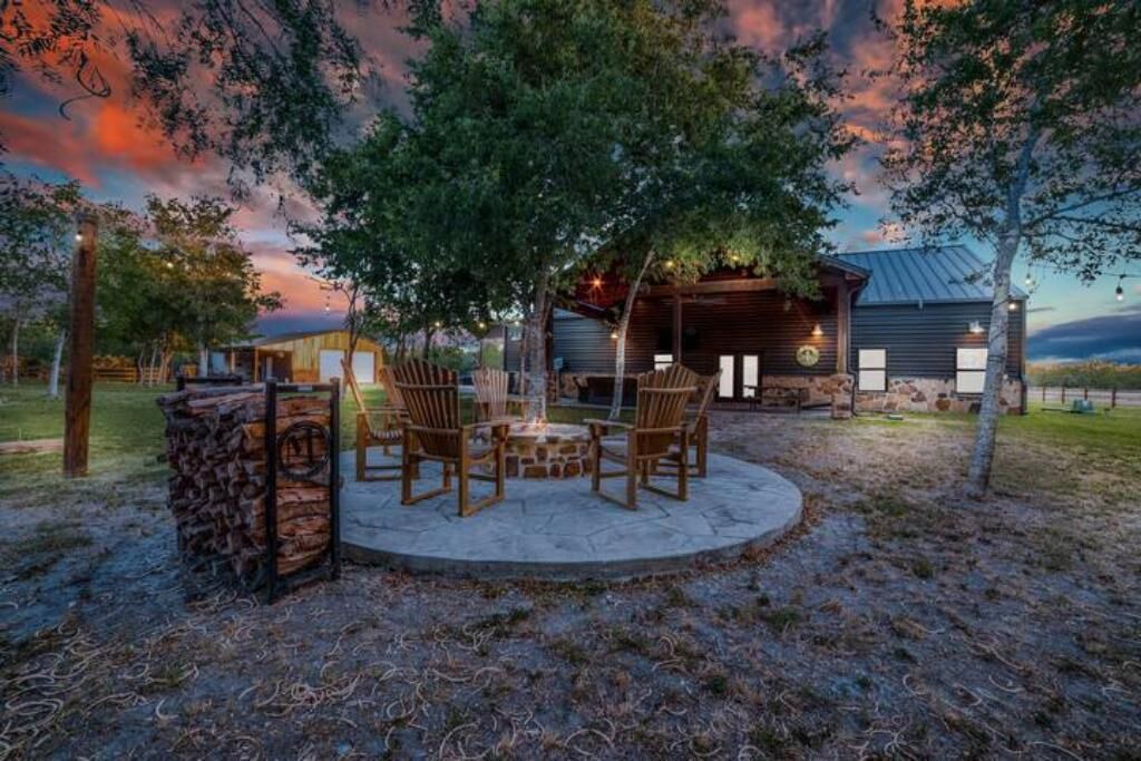 Photo of Outdoor in Goliad