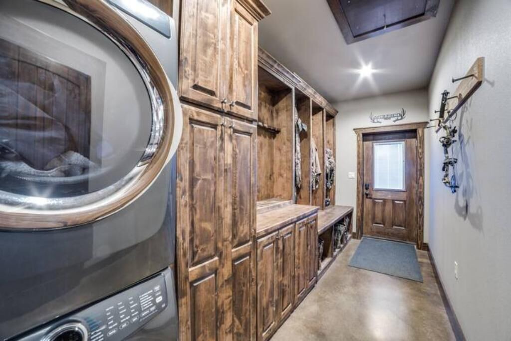 Photo of Others in Goliad