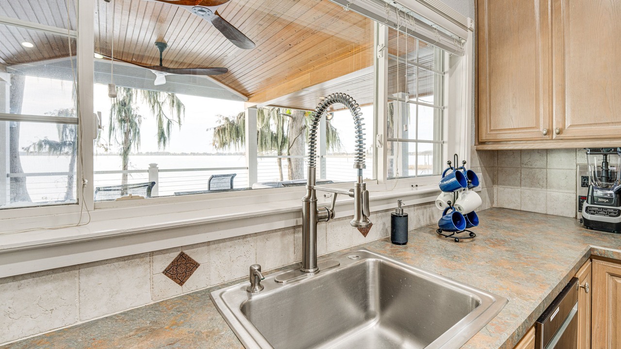 Photo of Kitchen in Cypress Gardens