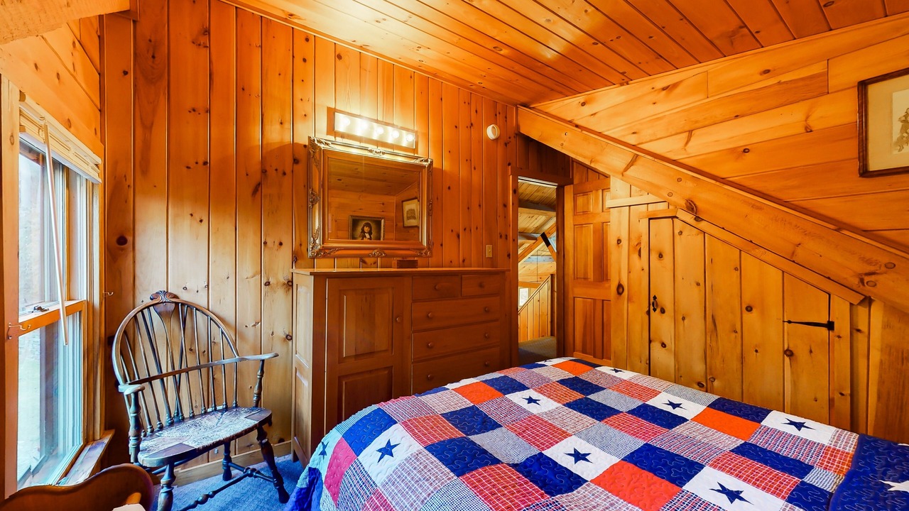 Photo of Bedroom in Neshobe Beach