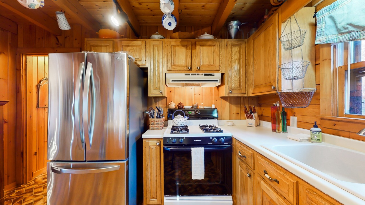 Photo of Kitchen in Neshobe Beach