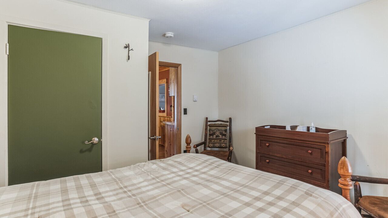 Photo of Bedroom in Town of Webb