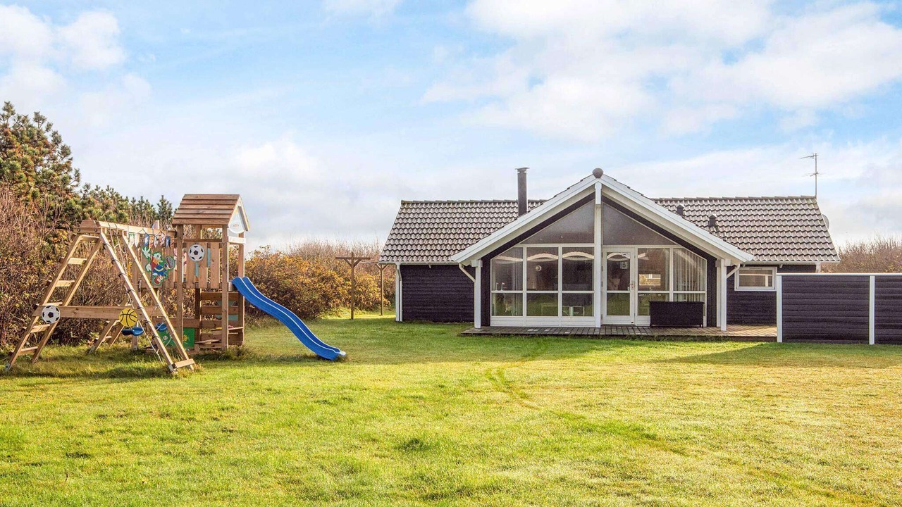 Photo of Outdoor in Vrist Strand