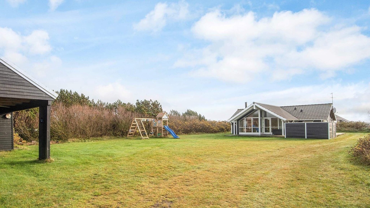 Photo of Outdoor in Vrist Strand