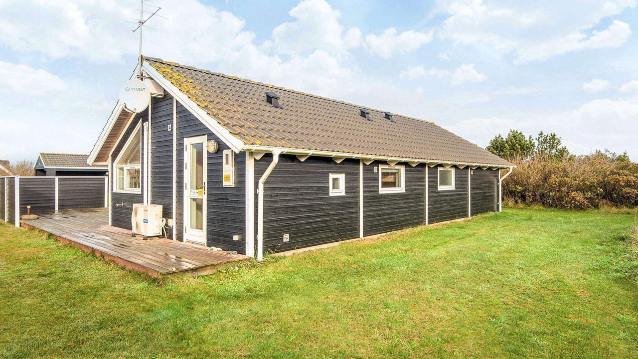 Photo of Outdoor in Vrist Strand