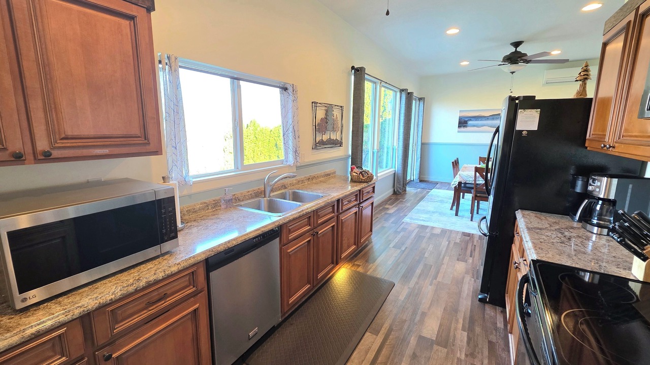 Photo of Kitchen in Monitor