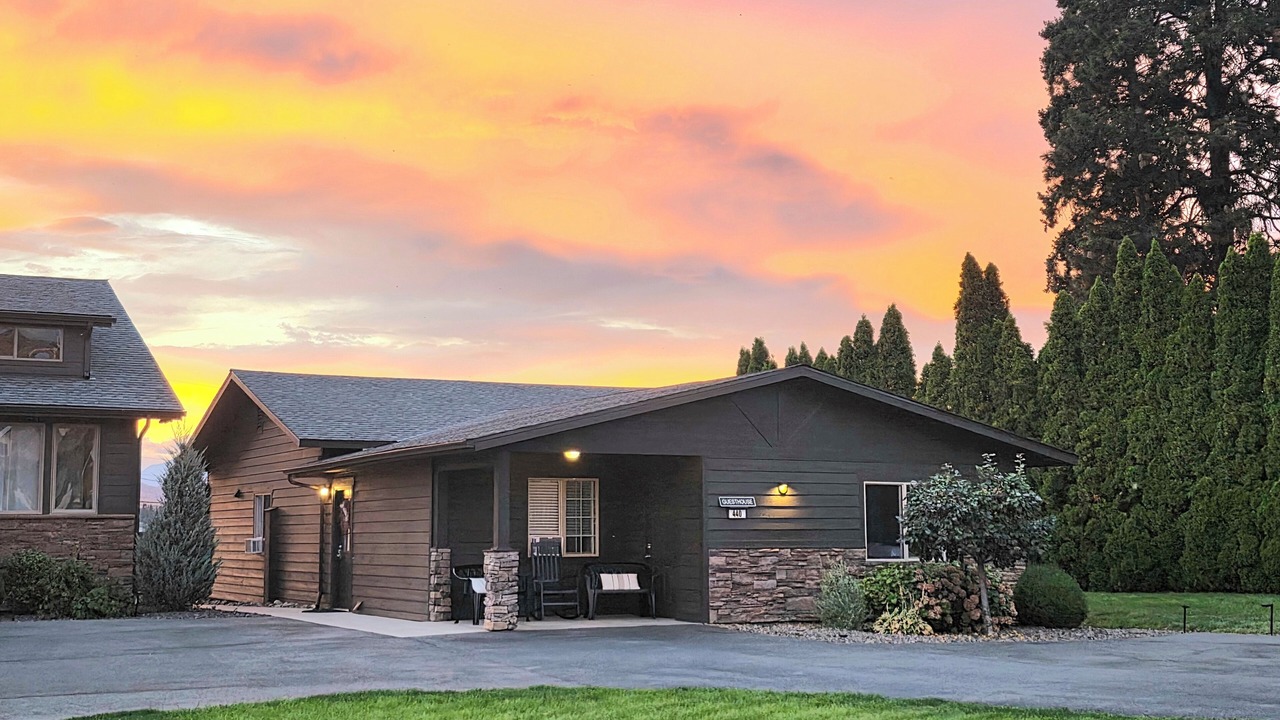 Photo of Outdoor in Monitor