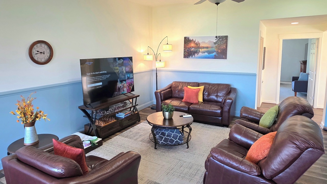 Photo of Livingroom in Monitor