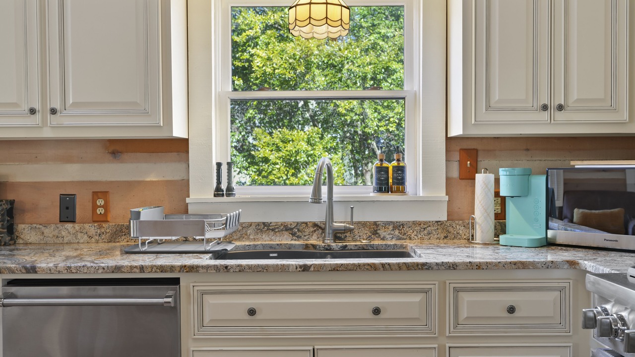Photo of Kitchen in Sunset
