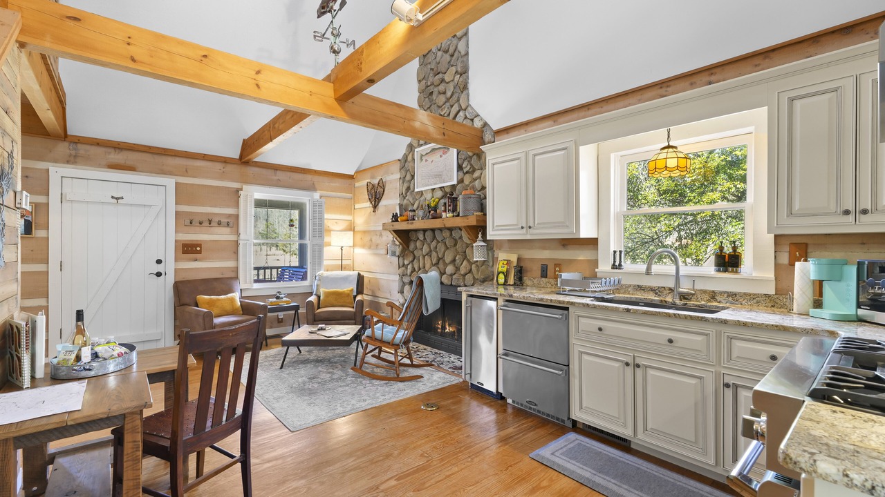 Photo of Kitchen in Sunset