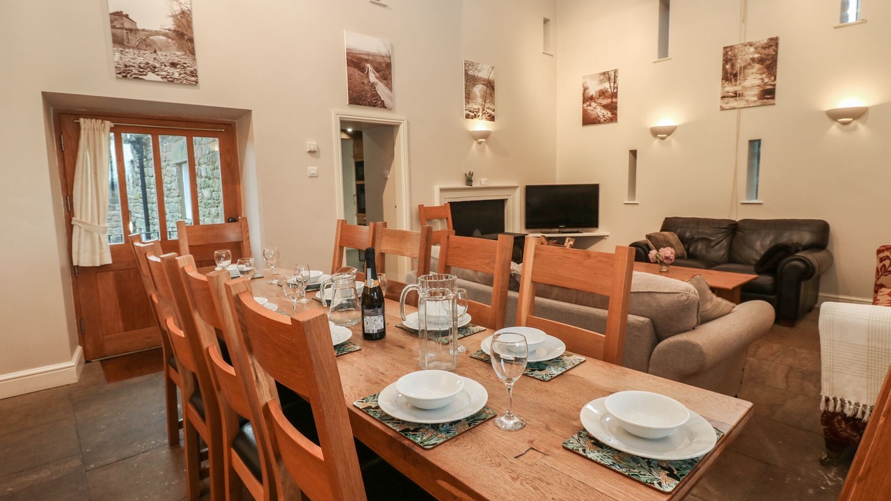 Photo of Others in Fremington