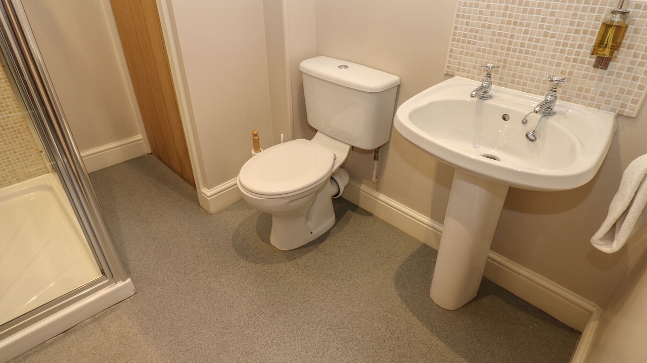 Photo of Bathroom in Fremington