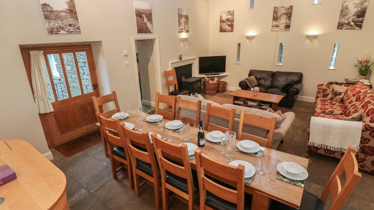 Photo of Others in Fremington