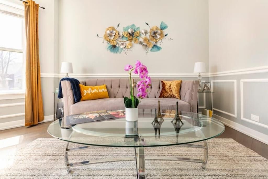 Photo of Livingroom in Greater Grand Crossing