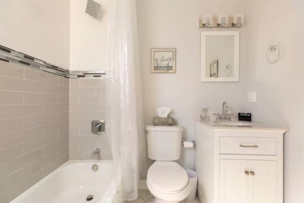 Photo of Bathroom in Greater Grand Crossing