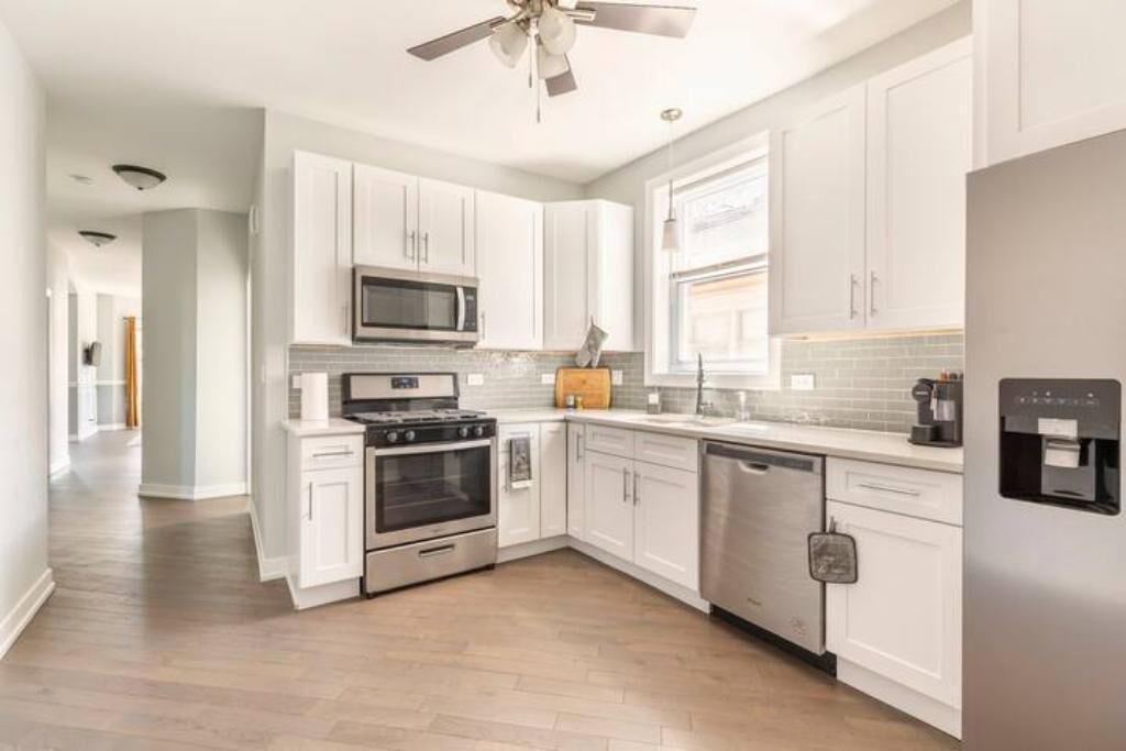 Photo of Kitchen in Greater Grand Crossing