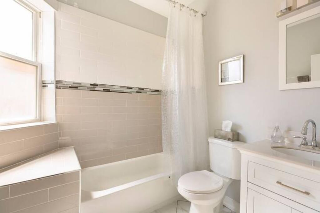 Photo of Bathroom in Greater Grand Crossing