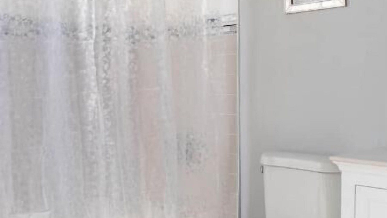 Photo of Bathroom in Greater Grand Crossing