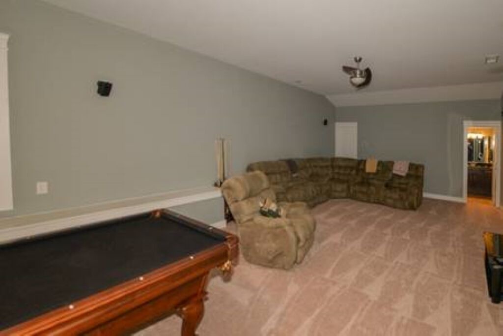 Photo of Livingroom in Edgehill