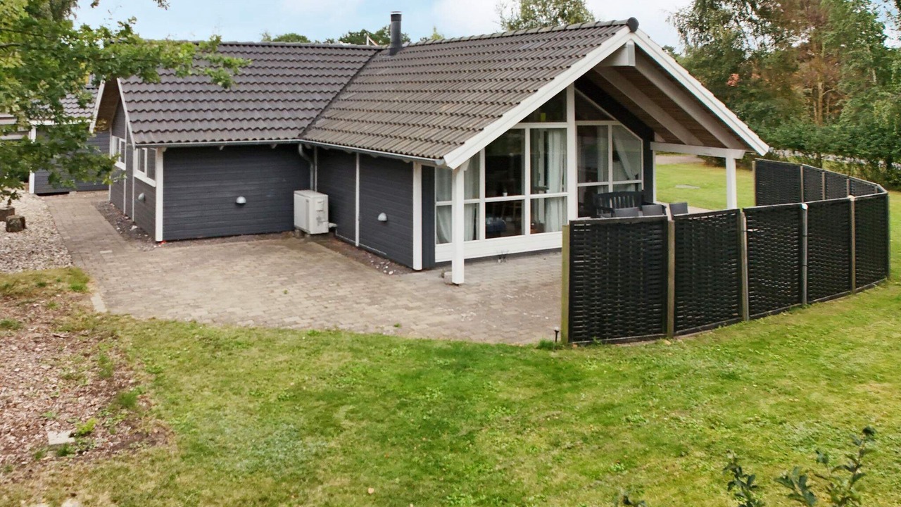 Photo of Outdoor in Store Fuglede