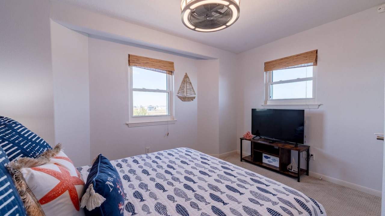 Photo of Bedroom in Indian Beach