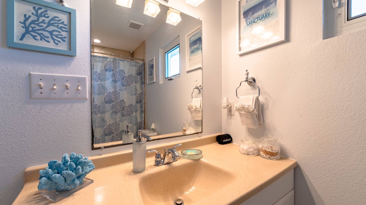 Photo of Bathroom in Indian Beach