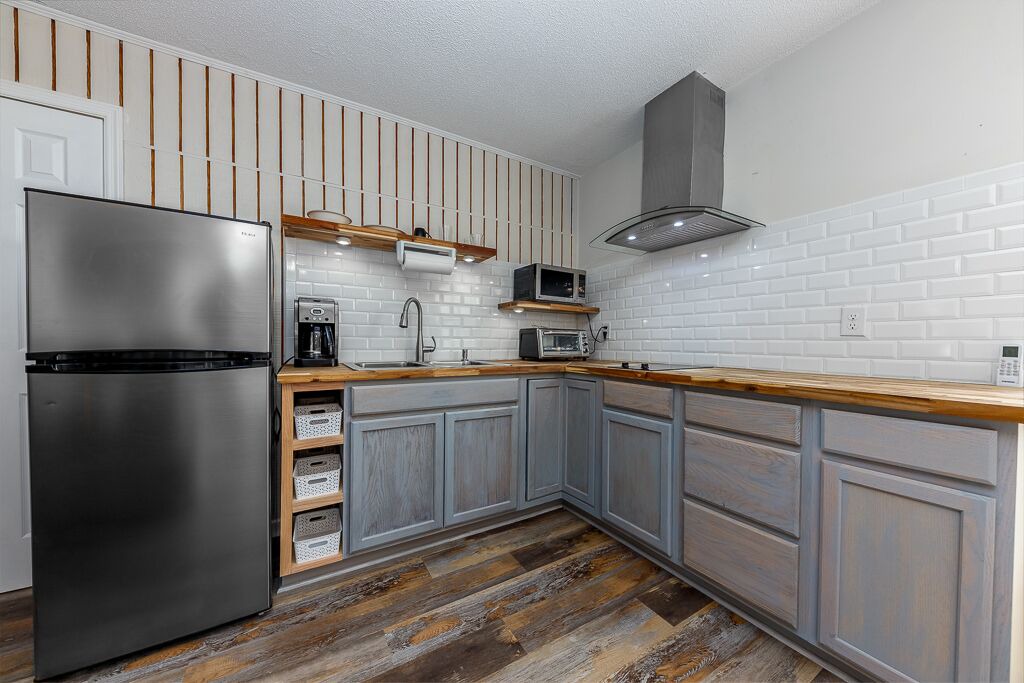 Photo of Kitchen in New Bern