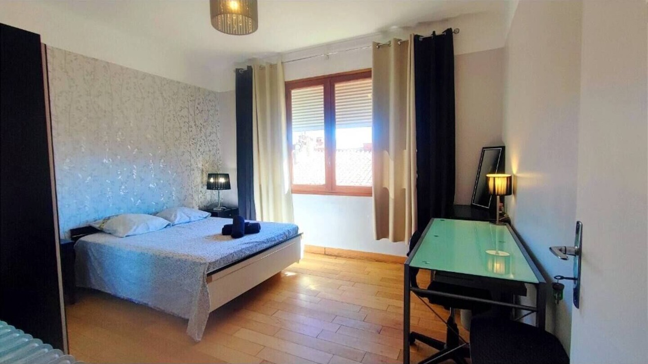 Photo of Bedroom in Bas-Vernet