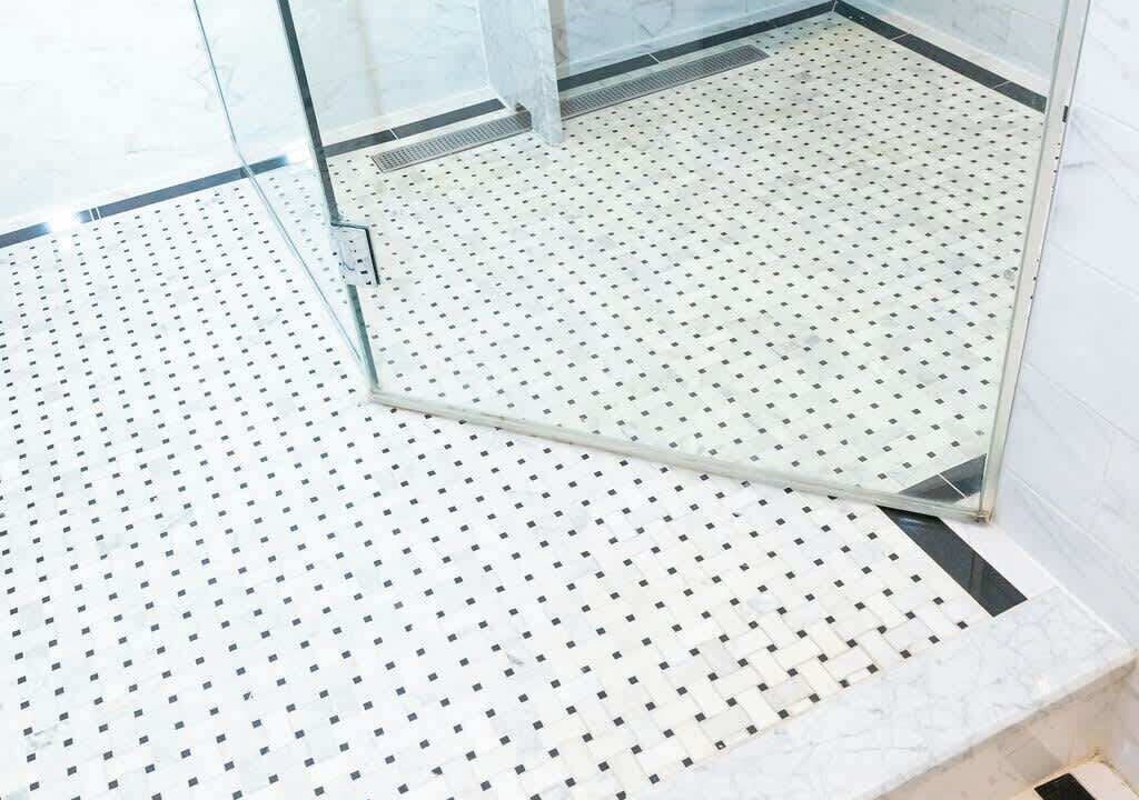 Photo of Bathroom in Rush and Division