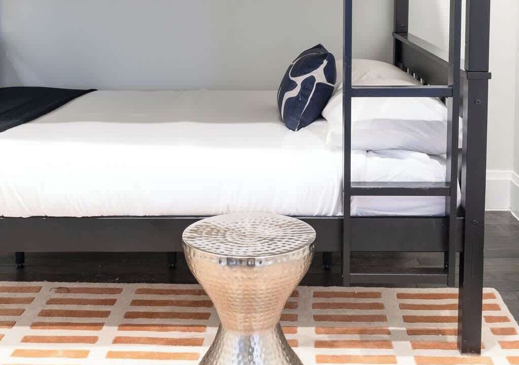 Photo of Bedroom in Rush and Division