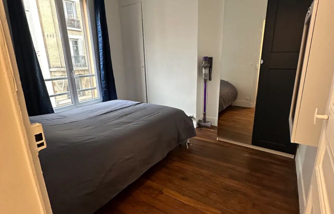 Photo of Bedroom in Saint-Fargeau