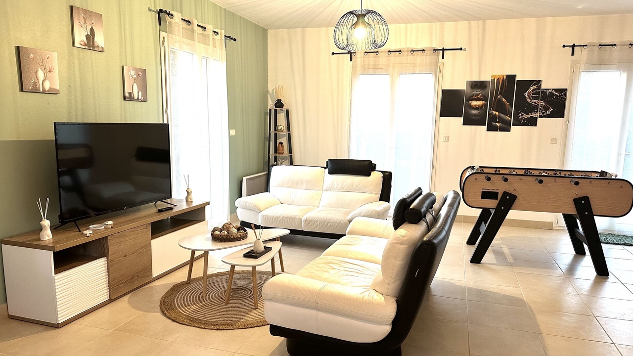 Photo of Livingroom in Lacroix-Falgarde