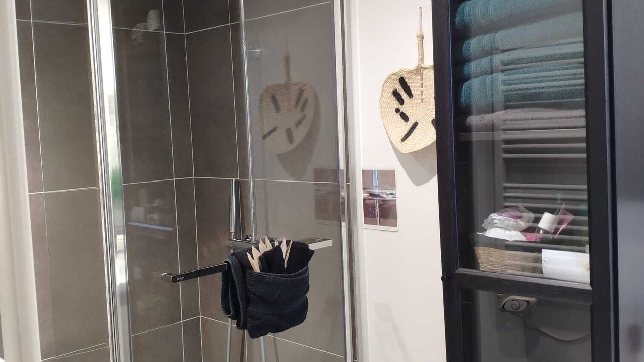 Photo of Bathroom in Brasles