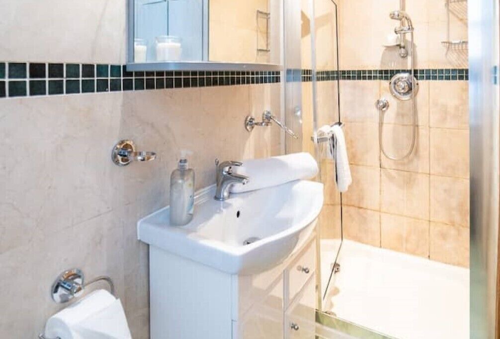 Photo of Bathroom in Cheap