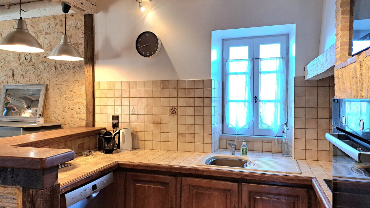 Photo of Kitchen in Sainte-Sabine-Born