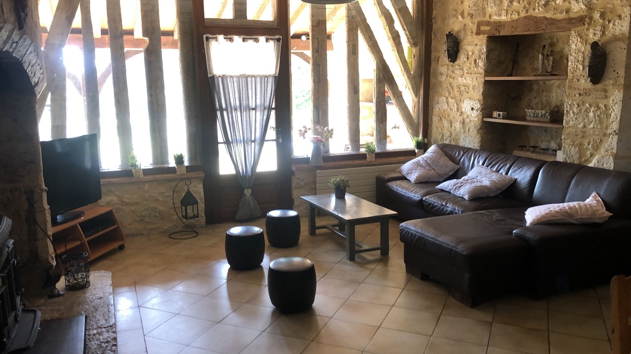Photo of Livingroom in Sainte-Sabine-Born