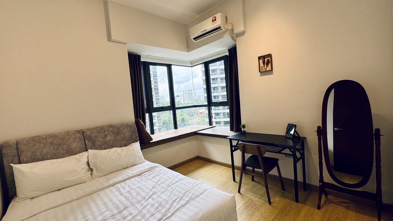Photo of Bedroom in Central District