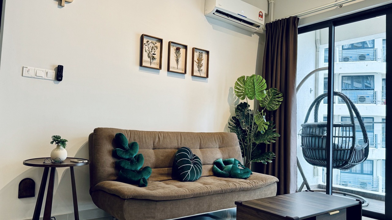 Photo of Livingroom in Central District