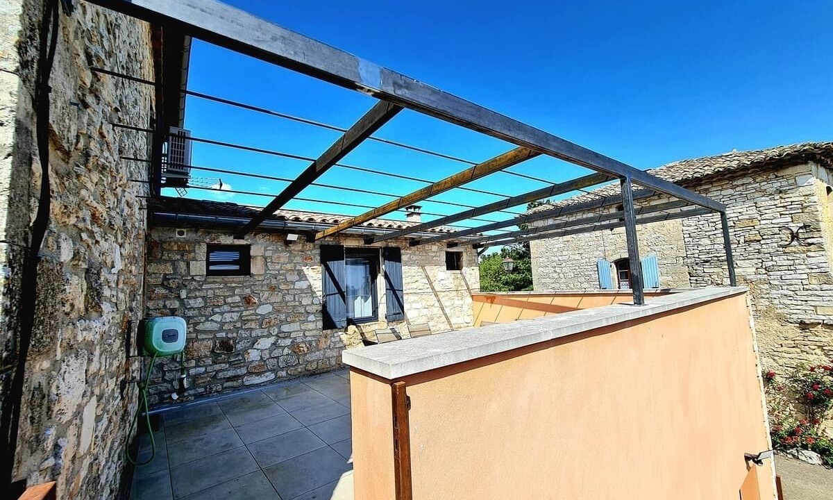 Photo of Patio Balcony in Orgnac-l'Aven