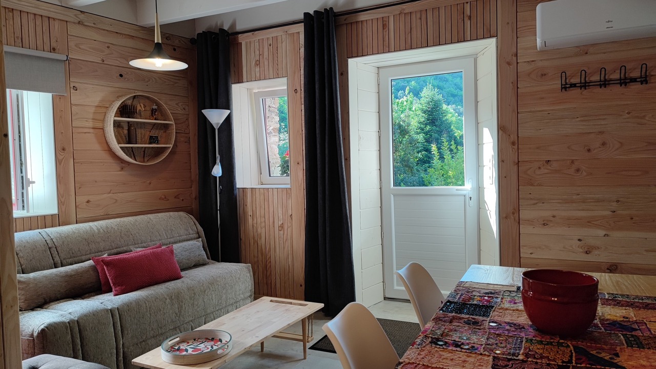 Photo of Livingroom in Breau-et-Salagosse