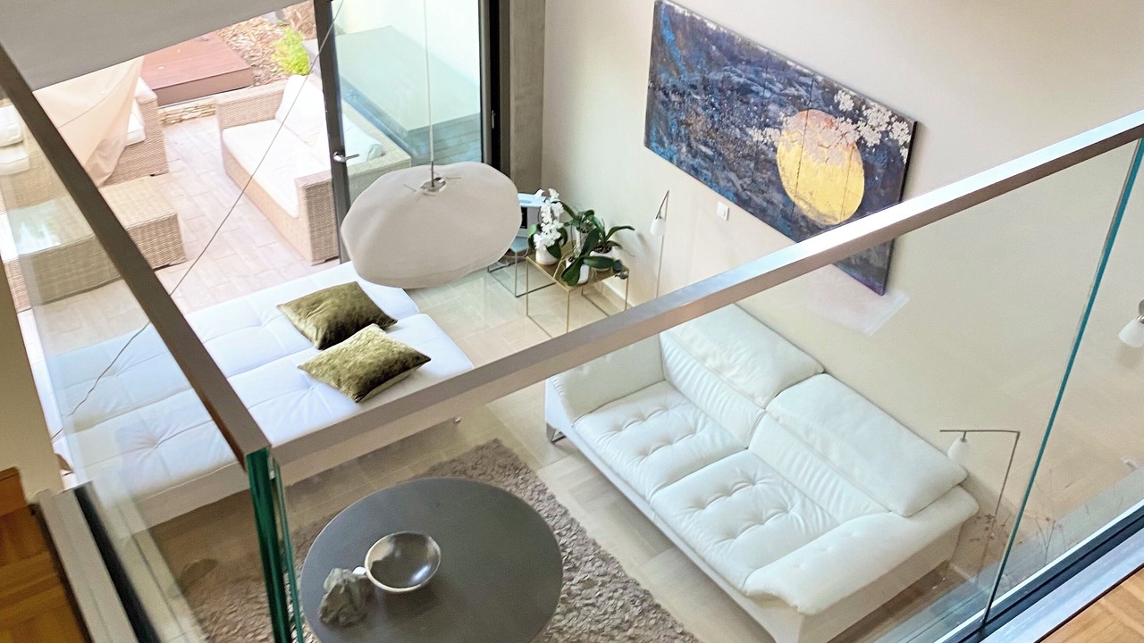 Photo of Livingroom in Rueil-Malmaison