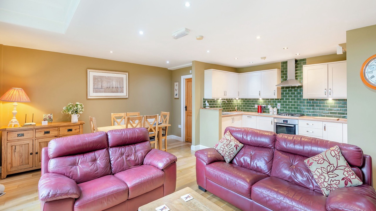 Photo of Others in Ware