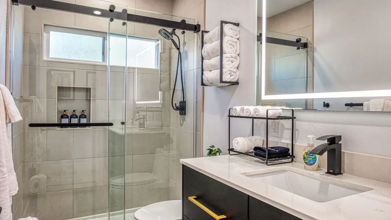 Photo of Bathroom in Overlook