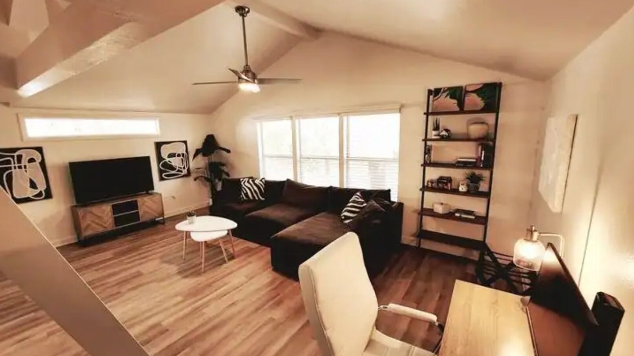 Photo of Livingroom in North Loop