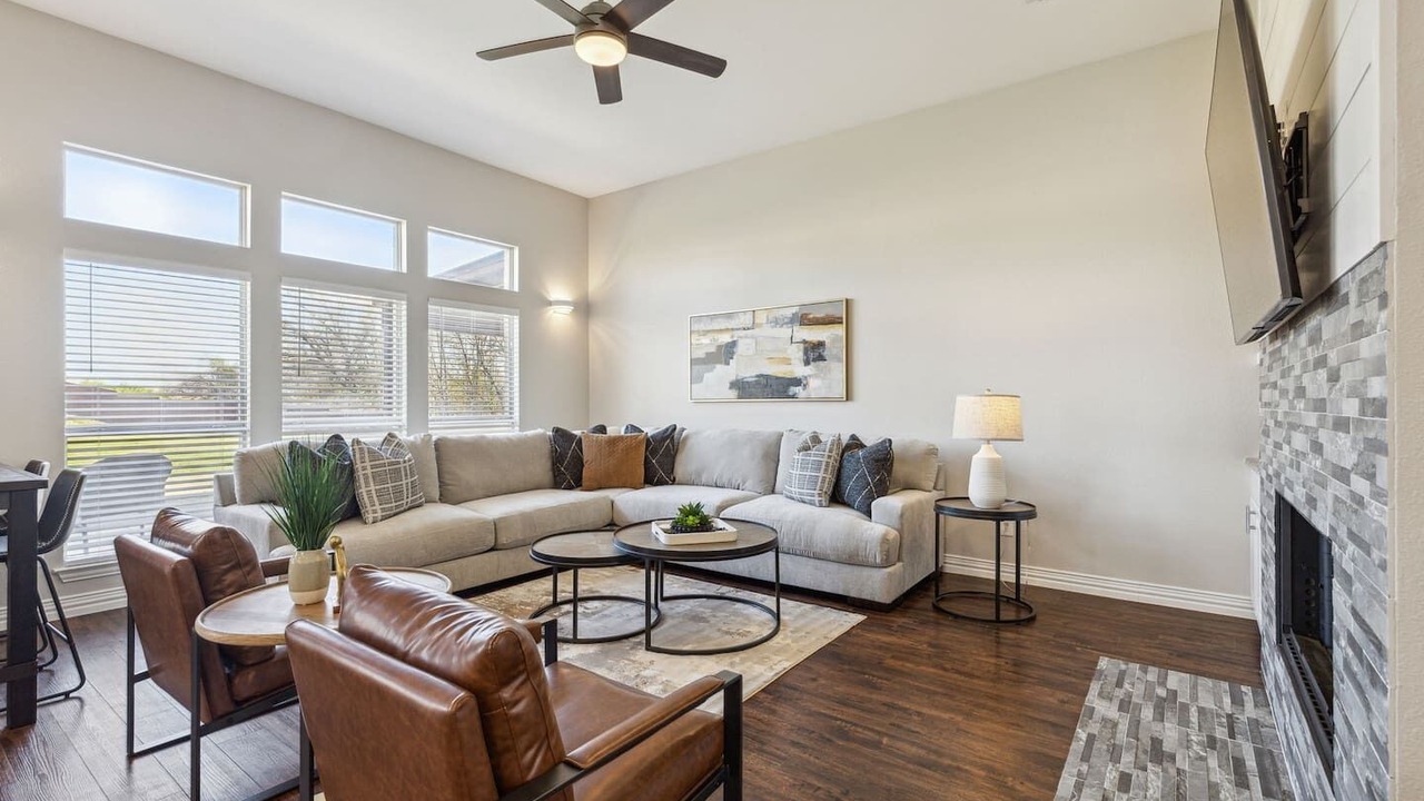 Photo of Livingroom in Coppell