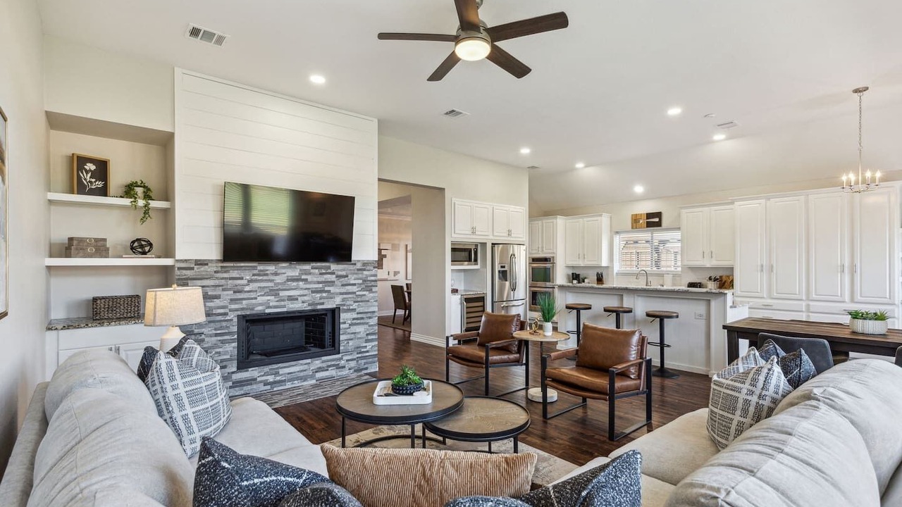 Photo of Livingroom in Coppell