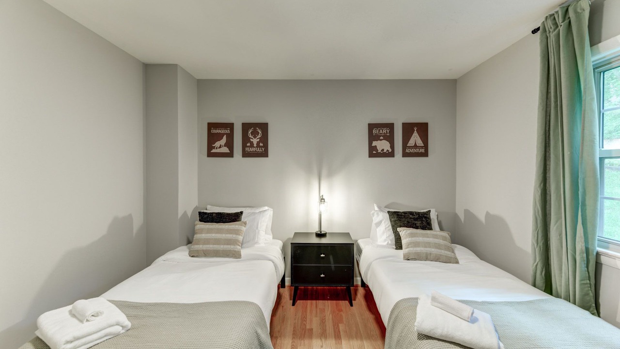 Photo of Bedroom in Alcova Heights